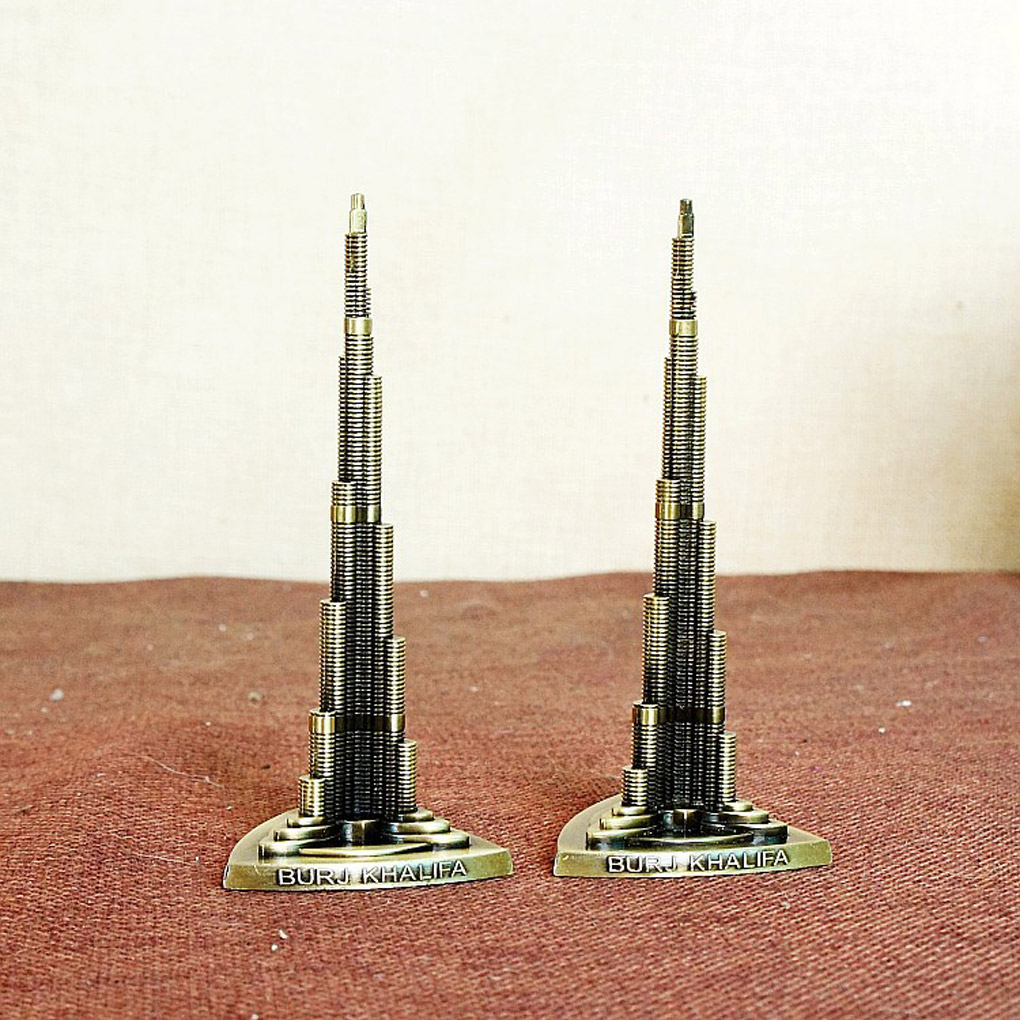 Ornamentos do Burj Khalifa de  - Home Office Dubai avaliação e preço